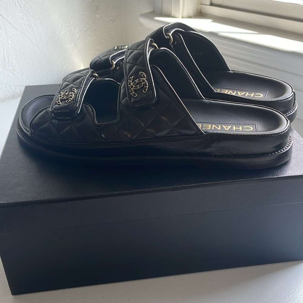 Size 40.5 CHANEL Black Lambskin DAD SLIDE sandals G45507 W/ receipt - Picture 4 of 16